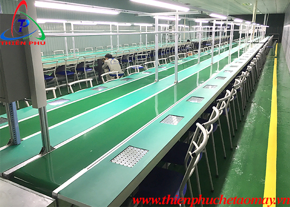 Hệ thống băng tải nắp ráp